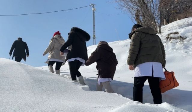 Yüksekova’da Mobil Sağlık Ağı Genişledi