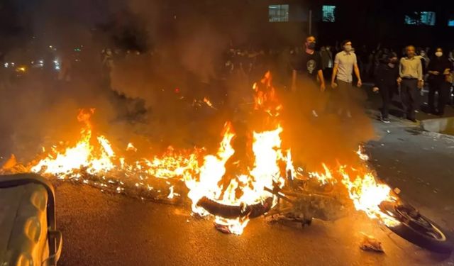 İran'da protestolar 16. Gününde: 646 can kaybı