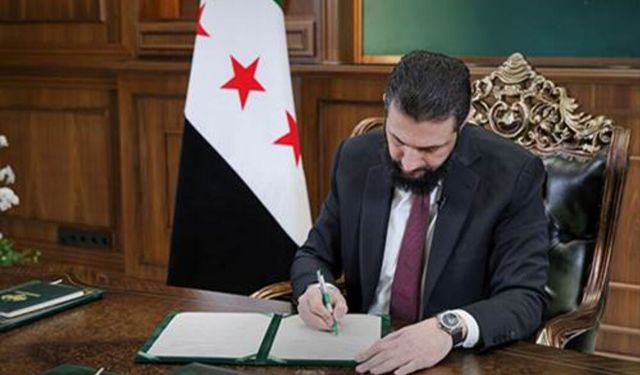 Ahmed Şara Kürtler İçin Güvence Kararnamesini İmzaladı