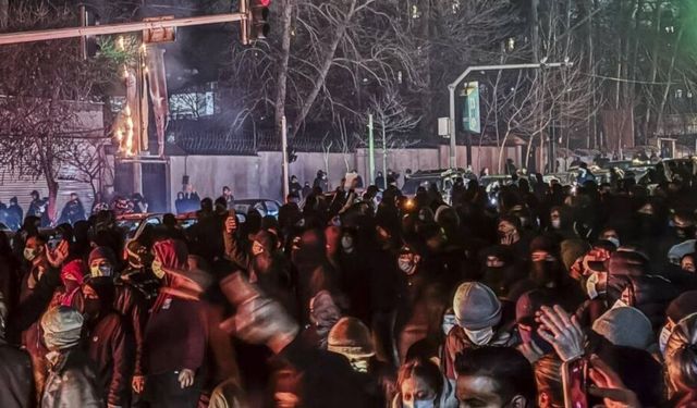 İran Ulusal Güvenlik Konseyi 3 bin 117 ölümünü doğruladı