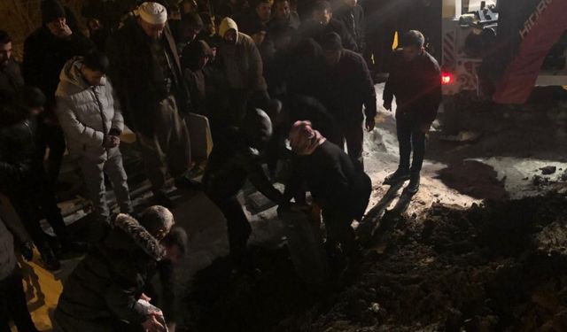 Hakkari’de Kazada Hayatını Kaybeden Çocuk Toprağa Verildi