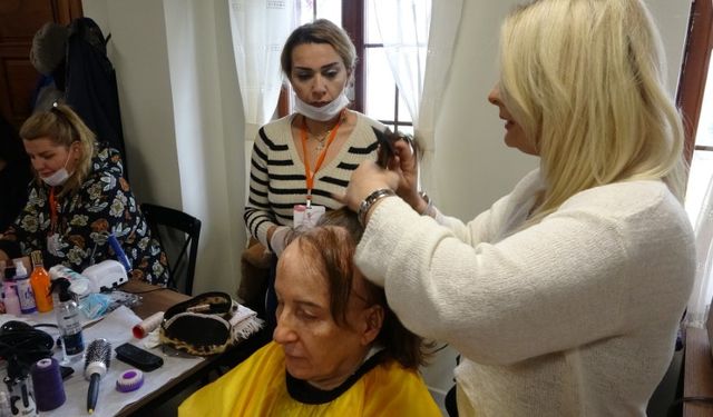 Acılarını üreterek unutuyorlar