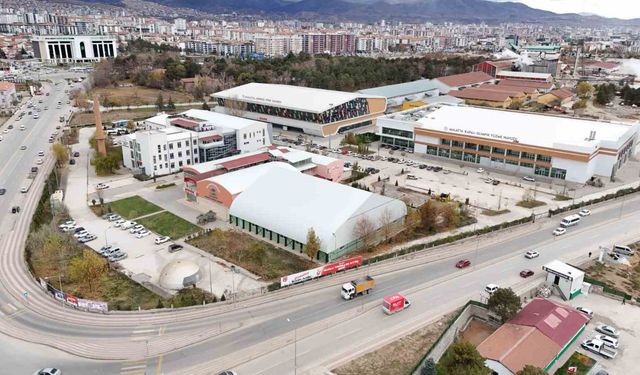 DENEYAP teknoloji atölyeleri geleceğin yıldızlarını arıyor