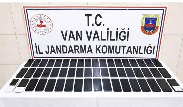 Van’da 1 milyon 750 bin TL değerinde kaçak eşya ele geçirildi