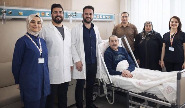 Şanlıurfa’da bir ilk: Omuzdan girilerek kalp kapakçığı değiştirildi