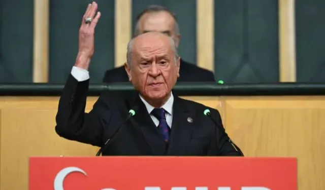 Bahçeli'den kayyum açıklaması : İki Ahmet'in makamlarına oturması sağlanmalı