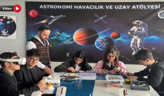 Yüksekova'da öğrenciler uzay ve havacılıkla tanışıyor