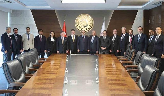 Adana’nın sanayi vizyonu bakanlıkta masaya yatırıldı