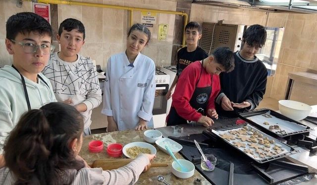 Elazığ’da zanaat atölyeleriyle geleceğe ilk adım