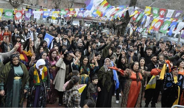 Çukurca’da Newroz Kutlandı