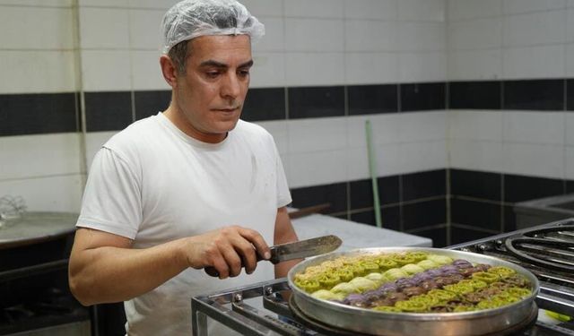 Gaziantep’te baklavacılarda bayram yoğunluğu: Günlük üretim 20 tona ulaştı