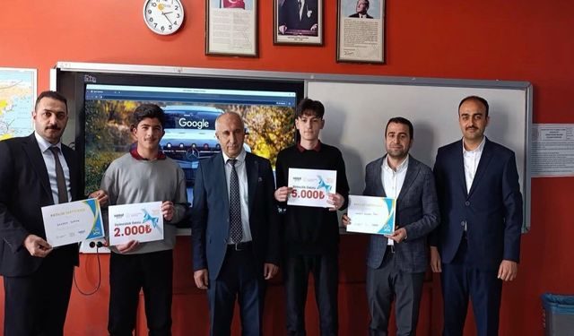 Yüksekova’da “Kültürel Mirasın İzinde” Yarışmasında Büyük Başarı