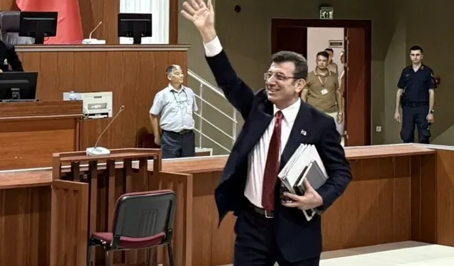 İBB yolsuzluk davasında ilk duruşma yeniden başladı