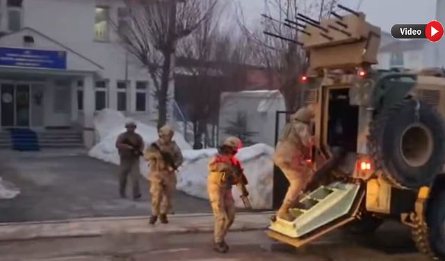 Hakkari’de Uyuşturucu Operasyonu: 15 gözaltı