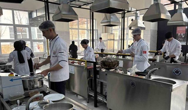 Doğu Anadolu’nun şef adayları Tunceli’de yarıştı