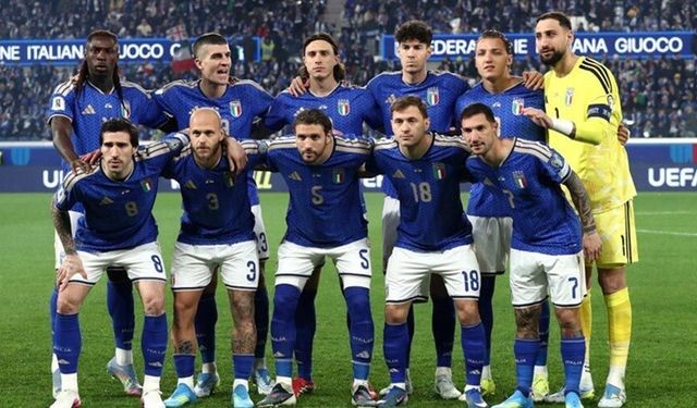 TARİHİ ÇÖKÜŞ - Futbol devi İtalya 12 yıldır Dünya Kupası’na katılamıyor