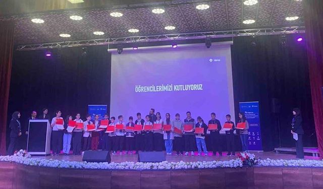 Muradiyeli öğrencilerden TÜBİTAK başarısı