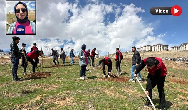 “İyilik Ovası” Projesi Kapsamında Mezarlıkta Ağaçlandırma Çalışması