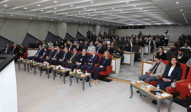 Van TSO’da "Dijital Dönüşüm Konferansı" düzenlendi