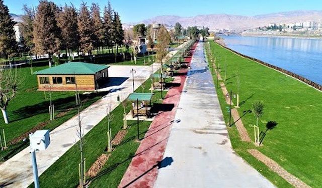 Cizre’de parkta uygunsuz hareketlerde bulunan şahıslara adli işlem