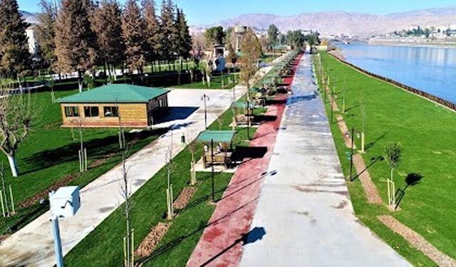 Cizre’de parkta uygunsuz hareketlerde bulunan şahıslara adli işlem