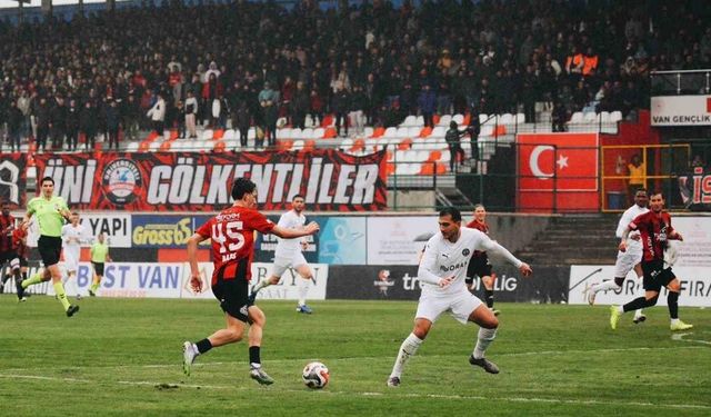 Vanspor FK evinde mağlup oldu
