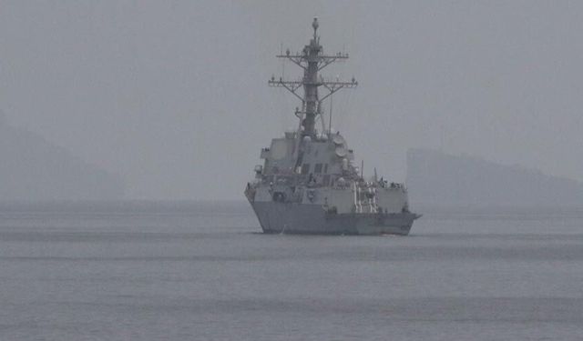 Verilen süre doldu, ABD'nin Hürmüz ablukası başladı