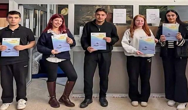 Üniversitede genç kalemler sahneye çıktı: “Okuryazar” dergisi yayımlandı