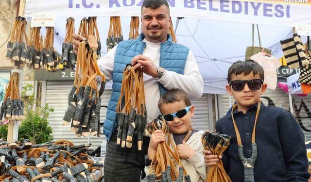 Çukurova’nın simgesi sapan festivale damga vurdu