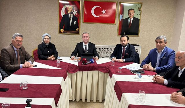 Hakkari Ak Parti il başkanı Zeydin Kaya: Hakkari sahipsiz değildir