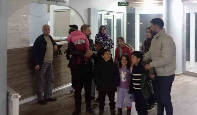 Patnos’ta depremin yaraları sarılıyor