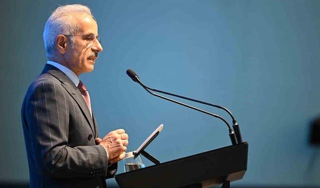 Uraloğlu: "81 ilimizde kademeli olarak hizmete aldığımız 5G ile ilk günden yaklaşık 21 milyon abone buluştu"