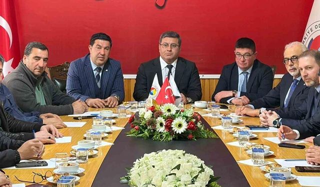 Kars TSO’da kritik zirve: Gündemde yatırım, ticaret ve Kars-Bakü uçuşları vardı