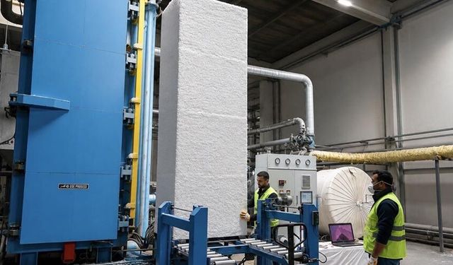 Ağrı Dağı’nda Dev Destekli Strafor Üretimi