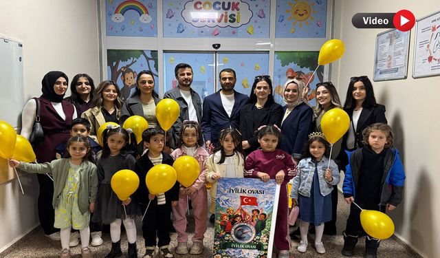 Murat Işık Anaokulu'ndan Hastane Çocuk Servisini Renklendiren Dokunuş