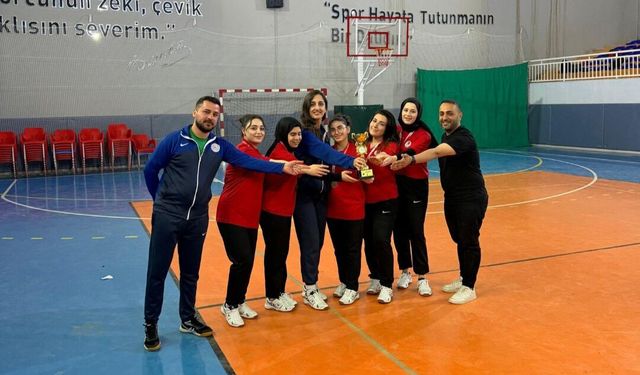 Batman’daki YurtLig’te Hakkari Rüzgârı: Afife Yurdu Öğrencileri 3’üncü Oldu