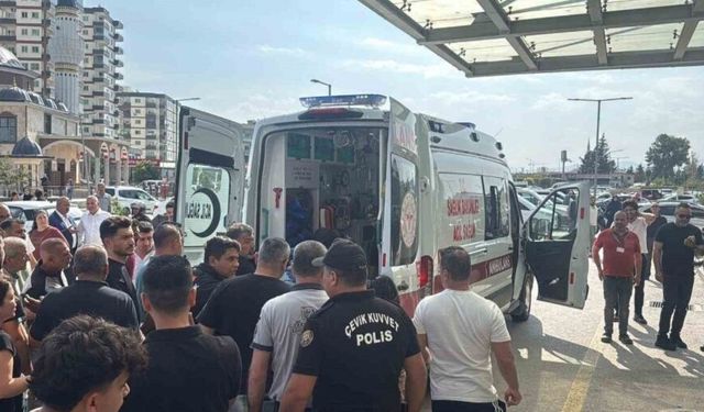 Restorana pompalı tüfekle saldırdı: 4 ölü, çok sayıda yaralı var
