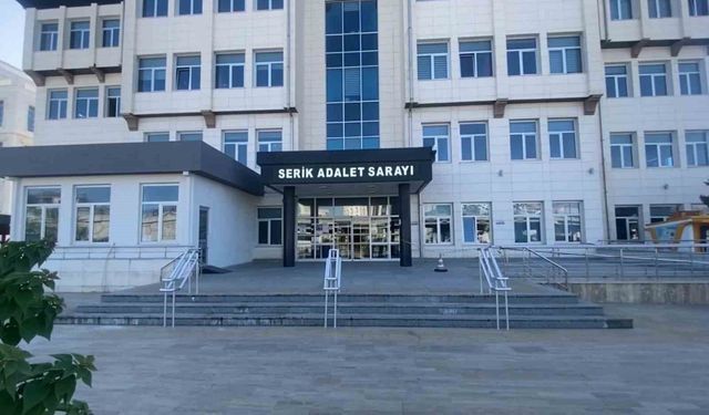 Serik’te ’tefecilik’ ve ’kara para aklama’ operasyonunda 7 tutuklama