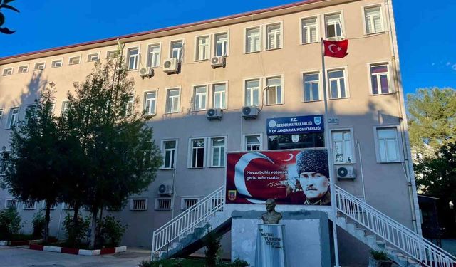 Gerger’de 5 kilo uyuşturucu ele geçirildi: 2 tutuklama