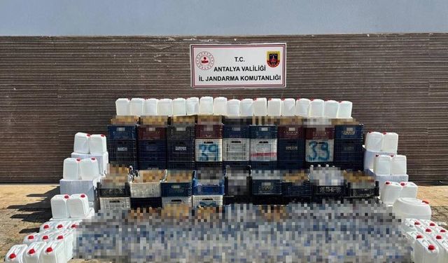 Alanya’da kaçak alkol operasyonu: Bin litre kaçak alkol ele geçirildi