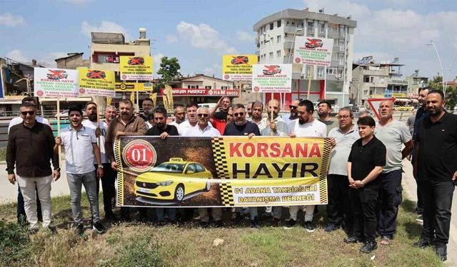 Taksiciler konvoyla korsan taşımacılığa tepki gösterdi