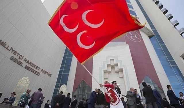 MHP'nin 3 il teşkilatı feshedildi