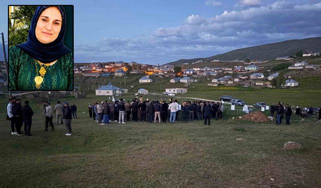 Hakkari’de ölü bulunan kadın Van’da defnedildi