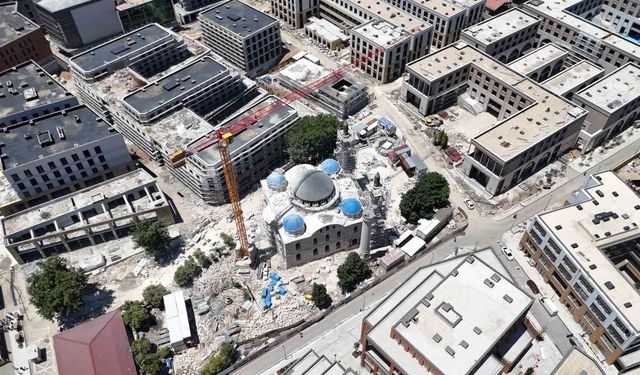 Depremde yıkılan Malatya’nın simgesi Yeni Cami’de restorasyonda sona yaklaşıldı