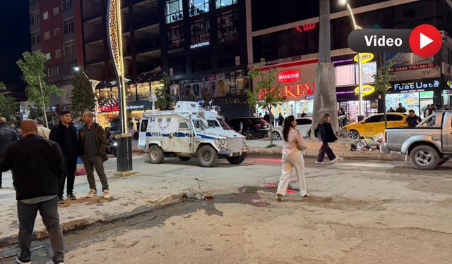 Yüksekova Çarşı Merkezinde Kavga: İş Yerinin Camları Kırıldı
