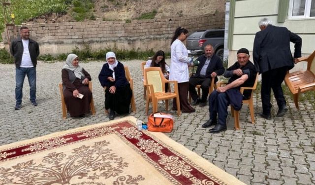 Sağlıklı Yaşam İçin Köylerde Tansiyon ve Tuz Tüketimi Bilgilendirmesi