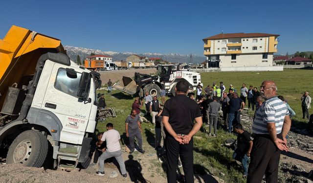 Yüksekova çevre yolunda kazalar bitmiyor