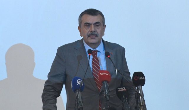 Bakan Tekin: "Türkiye en yüksek payı ayıran nadir ülkelerden bir tanesi"