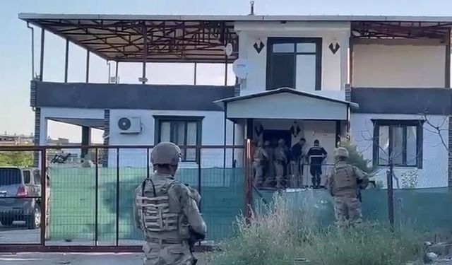 Diyarbakır merkezli 5 ilde yasa dışı bahis operasyonunda 51 gözaltı