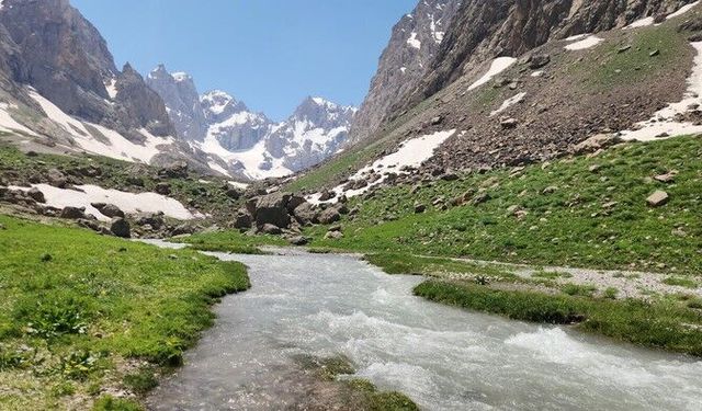 Hakkari'de Cennet Cehennem Vadisi ulaşıma kapatılıyor